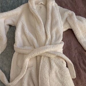 Pottery Barn Plush Cream Bathrobe